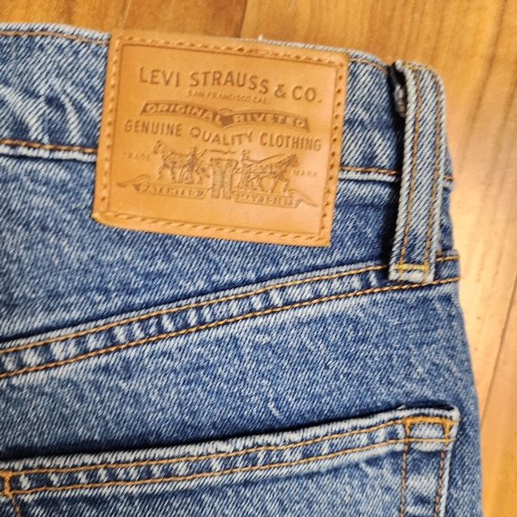 Levi's Ribcage Straight Jeans 25 - Picture 3 of 11